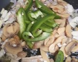 Foto langkah ke 4 dari resep Chicken Stroganoff Pasta.