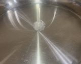 Hình bước làm 2 của món Cách Chiên Cá Bằng Chảo Inox và Cách Rửa Chảo Inox Bị Cháy