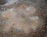 A picture of step 1 of Kadhai Paneer.