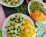 Foto del paso 3 de la receta: Poke Cítrico de Salmón y Aguacate