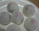 A picture of step 10 of Easily Made in the Microwave! Tiramisu Daifuku!.