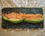 A picture of step 3 of Spicy California Roll.