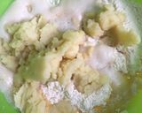Foto langkah ke 2 dari resep Roti goreng wijen.