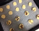 A picture of step 18 of Crispy and Crumbly (and Easy) Cookies For Father's Day.