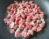 Foto del paso 1 de la receta: Arroz con carne especial 🥘