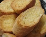 A picture of step 6 of Easy Garlic Toast for Garlic Lovers.
