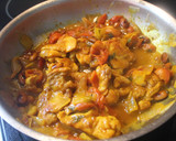 Foto del paso 9 de la receta: Contramuslos de pollo con almendras y cherrys
