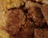 Foto langkah ke 3 dari resep Tempe Goreng Kecap Bawang Bombay.