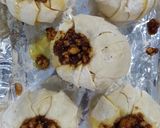 Foto langkah ke 5 dari resep Apple Bomb Pastry.