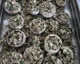 Foto del passaggio 5 della ricetta Funghi ripieni di funghi!