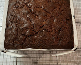 Foto del passaggio 10 della ricetta Torta quattro quarti con pere al vino rosso e cacao