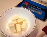 A picture of step 4 of Becky's easy Holiday pretzels.