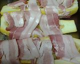 A picture of step 6 of Yellow squash boats.