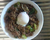 A picture of step 8 of Easy and Satisfying Kansai-style Sukiyaki-don Rice Bowl.
