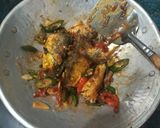 Foto langkah ke 3 dari resep Oseng Bandeng Presto Simpel.