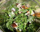 Foto del paso 3 de la receta: Ensalada de rúcula