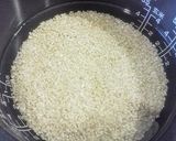 A picture of step 1 of Hijiki Brown Rice Macrobiotic-Style with Plenty of Vegetables.