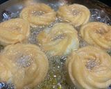Foto langkah ke 6 dari resep French Crullers Doughnuts.