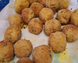 Foto del passaggio 4 della ricetta Polpette di riso