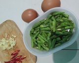 Foto langkah ke 1 dari resep Tumis buncis telur orak arik.