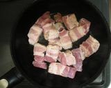 A picture of step 5 of Pork Belly Simmered in Tomato Sauce.