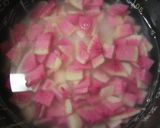 A picture of step 5 of Cherry Blossom Rice Made with Crimson Daikon Radish Core.