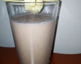 A picture of step 2 of Banana ginger smoothie.