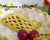 A picture of step 9 of Easy Apple Pie with Puff Pastry.
