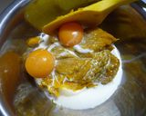 A picture of step 4 of Sweet Kabocha Pie.