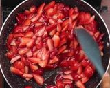 A picture of step 2 of STRAWBERRY 🍓🍓 Homemade STRAWBERRY JAM.