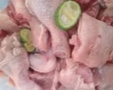 Foto langkah ke 1 dari resep Ayam goreng lengkuas.