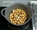 Hình bước làm 5 của món Trứng cút kho nấm 메추리알 버섯조림