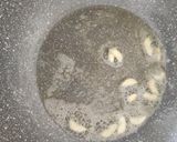 Foto del paso 3 de la receta Garbanzos guisados con crema de calabaza y yakiniku