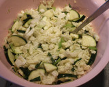 Foto del paso 4 de la receta: CALENTITOS, los panchos, con su ensalada FRESCA