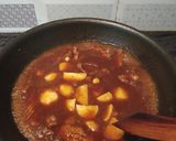 Foto langkah ke 6 dari resep Semur Pedas Rempah.