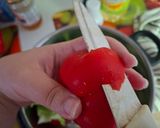 Pas rețetă Salata de Roșii cu Brânză🍅🥒🧅🍞🧂 2 fotografie