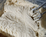 Foto del paso 3 de la receta: Budín de banana, nuez y almendras