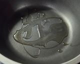 A picture of step 1 of Chicken, Vegetable, and Spaghetti Stir-Fry.