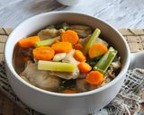 Foto langkah ke 4 dari resep Sop Ayam Klasik.