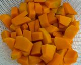 รูปขั้นตอนการทำที่ 1 ของ ฟักทองผัดไข่เค็ม(มังสวิรัติ)
