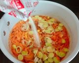 Hình bước làm 3 của món Súp Gà Nấm Rau Củ (Soupe De Poulet Aux Champignons & Légumes)