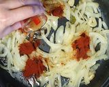 Foto del paso 2 de la receta: Atún Encebollado en Colorao Impostor