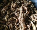 A picture of step 3 of Beef Stir-Fry with Gochujiang & Yakiniku Sauce.