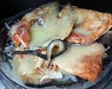 A picture of step 2 of Salmon And Cheese In BBQ Sauce.