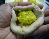 A picture of step 4 of Sweet Corn and Cheese Paratha/Parata.