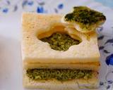 Surprise flower shape spinach sandwich recipe step 6 photo
