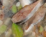 Foto langkah ke 2 dari resep Sop ikan patin kuah bening.