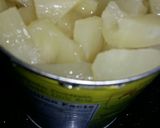 A picture of step 1 of Pineapple Drink.