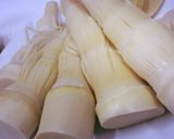 A picture of step 1 of Kanya's Stuffed Bamboo Shoots.