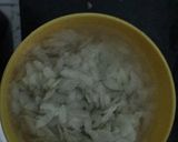 A picture of step 2 of Schezwan poha.